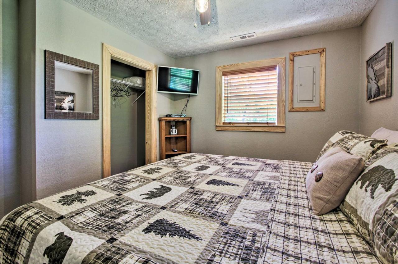 Secluded Cabin With Hot Tub, 3 Mi To Pigeon Forge! Sevierville Exterior foto