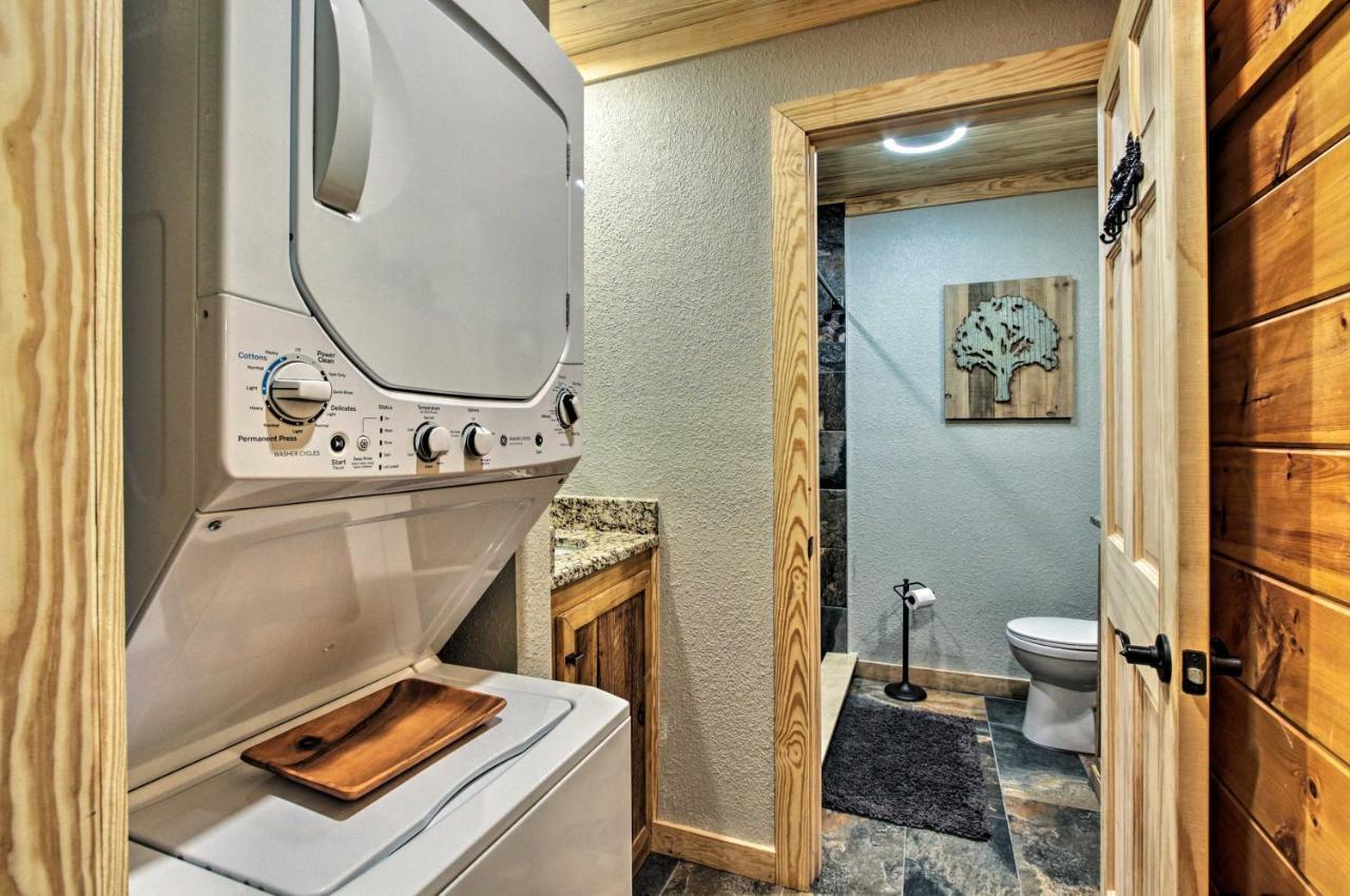 Secluded Cabin With Hot Tub, 3 Mi To Pigeon Forge! Sevierville Exterior foto